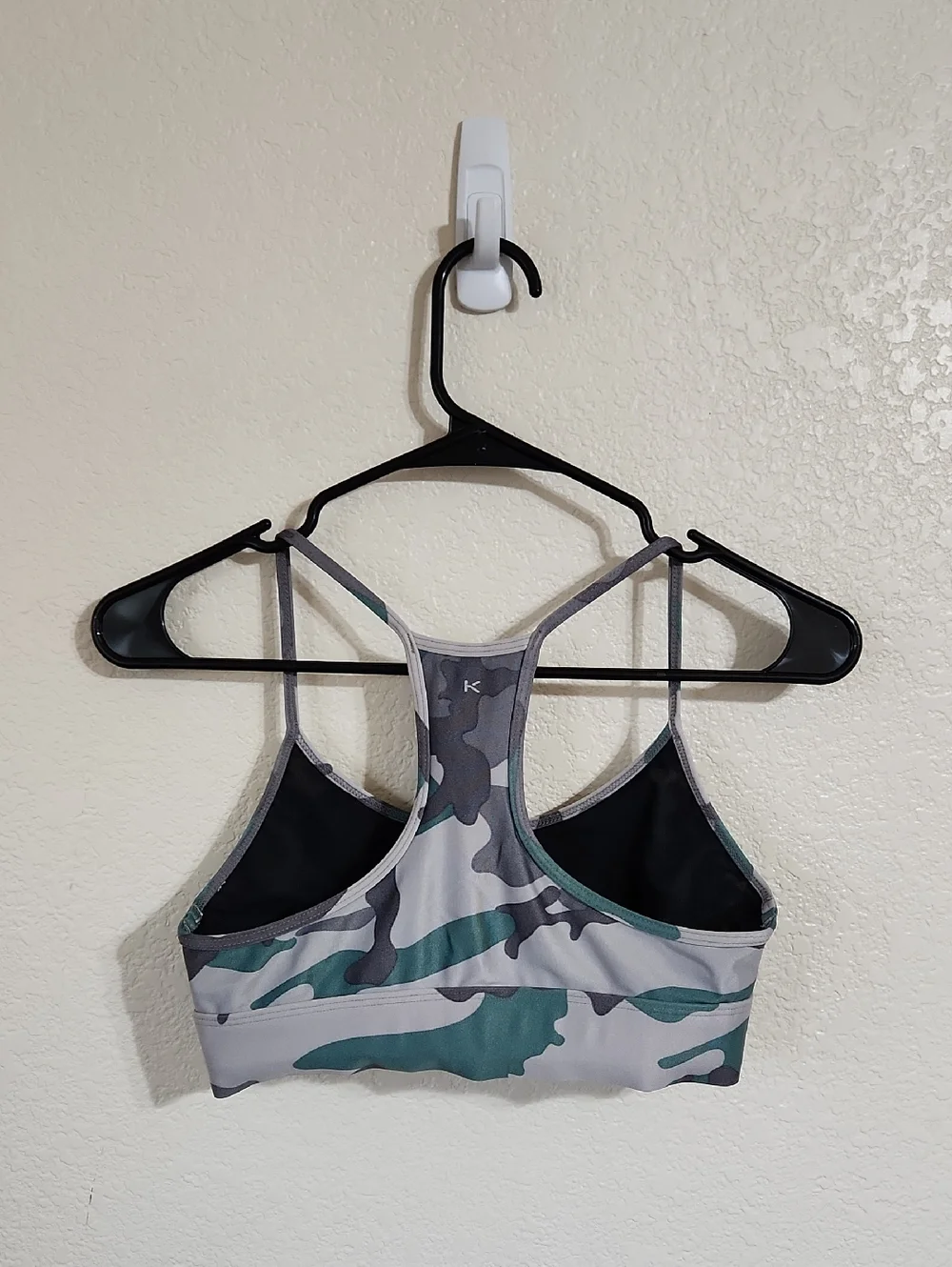 Koral Camo Sweeper Sports Bra Size XS Green/Teal Camo